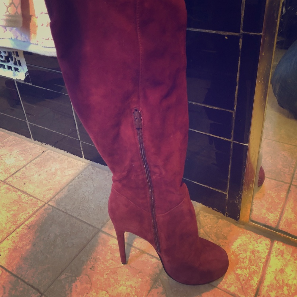 Over the knee boots !! I’m Spring cleaning !!